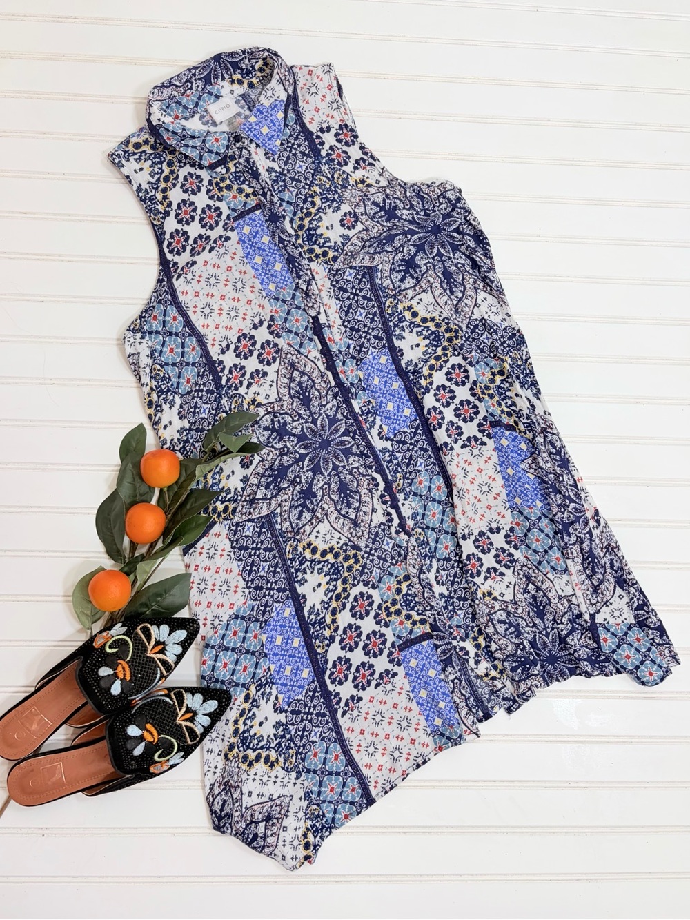 Cupio Sleeveless Button Up Shirt Dress